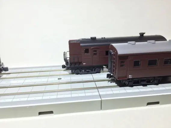 スハ32 中央本線普通列車が入線です。 KATO 10-1320 | NGaugeJP - 横濱