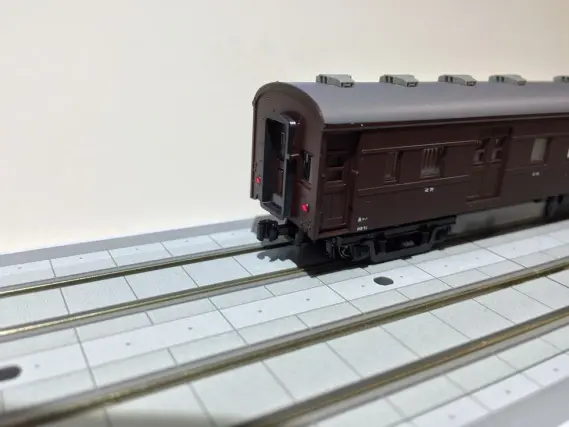 スハ32 中央本線普通列車が入線です。 KATO 10-1320 | NGaugeJP - 横濱