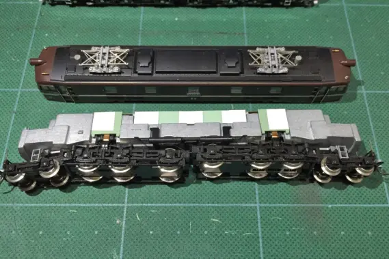 EF5861 お召機(2001年版)を弄る。 KATO 3038 | NGaugeJP - 横濱模型