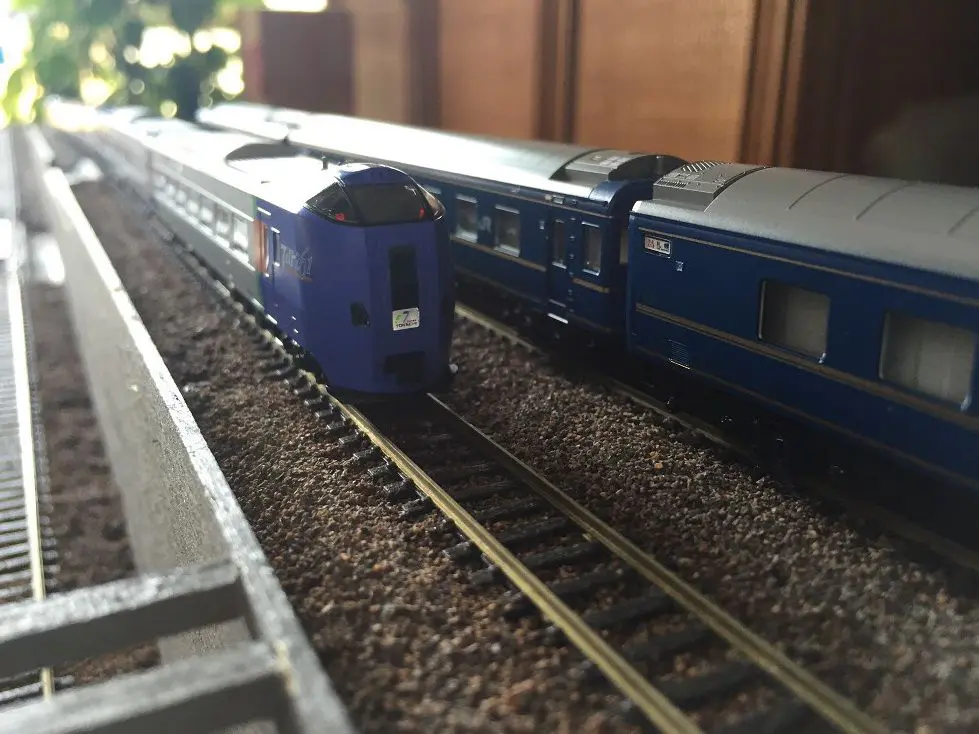 キハ261系1000番台が入線です。 TOMIX 98952 限定 | NGaugeJP - 横濱