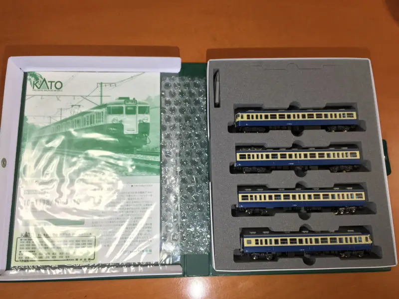 115系800番代 横須賀色 入線です。 KATO 10-1118 10-1119 | NGaugeJP