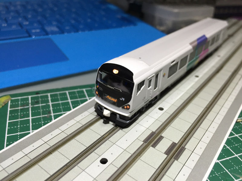 KATO E257系あずさ・かいじを弄る！ ライト加工 10-434 | NGaugeJP