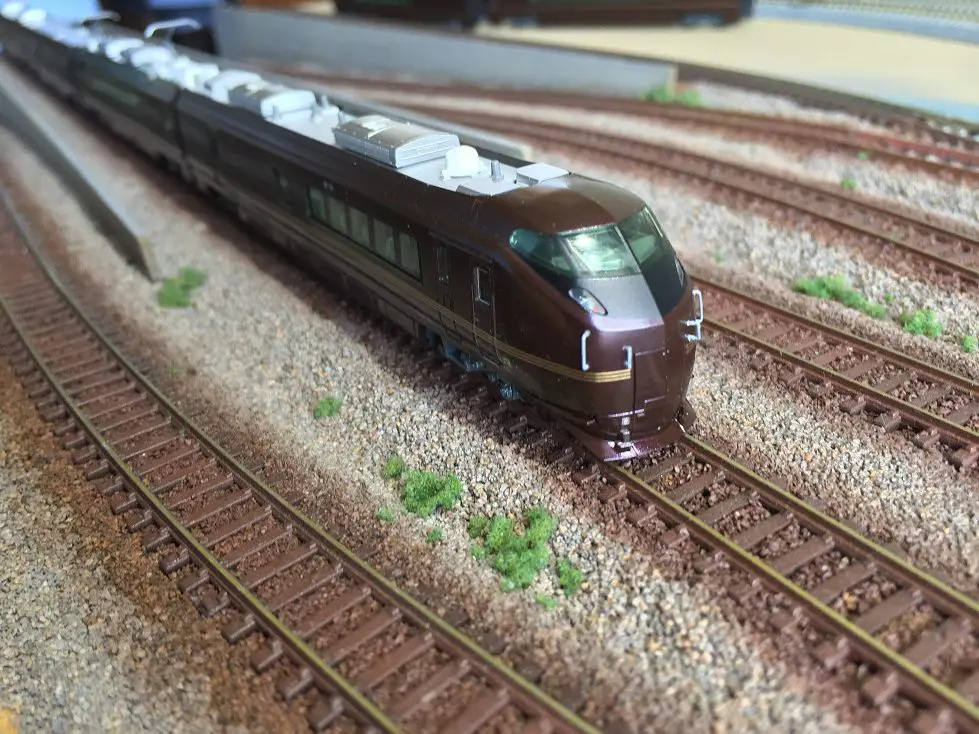 KATO E655系なごみを弄る その2 ボディーマウントカプラー加工