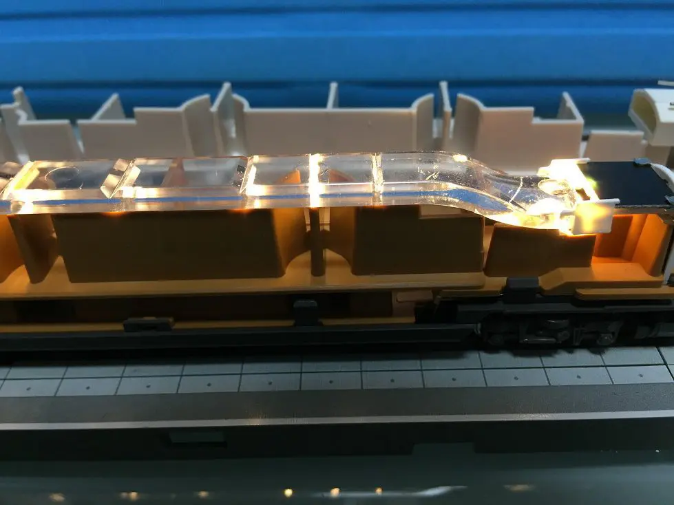 KATO E26系カシオペア その4 室内灯の巻 ｜ 製品情報｜製品検索｜鉄道