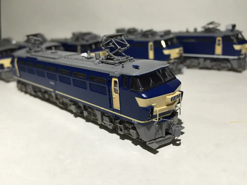 EF66 後期貨物更新色が入線です。TOMIX 2170 ｜ 製品情報｜製品検索