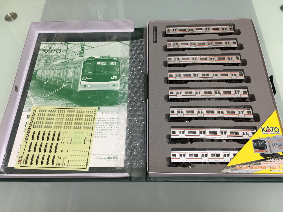 メルヘン顔 入線です。 ｜ 製品情報｜製品検索｜鉄道模型 Ngauge.JP