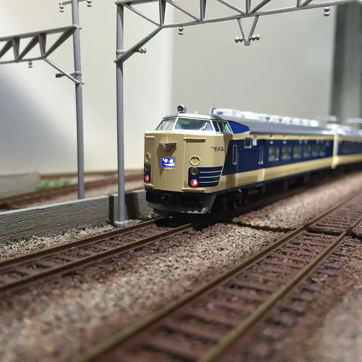 581系「彗星」（クハネ581増備車）が入線しました。KATO 10-1354 / 10