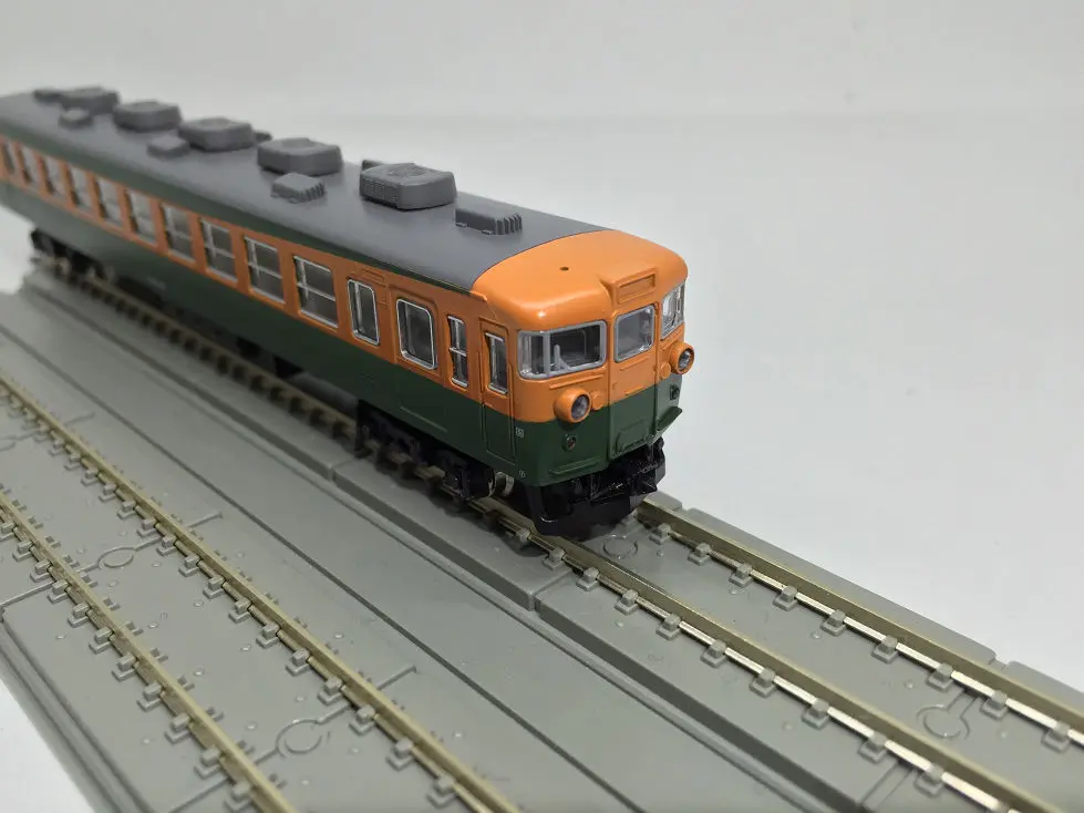 KATO「伊那」「こまがね」のクハ165を銀河モデルのパーツで試にTN化
