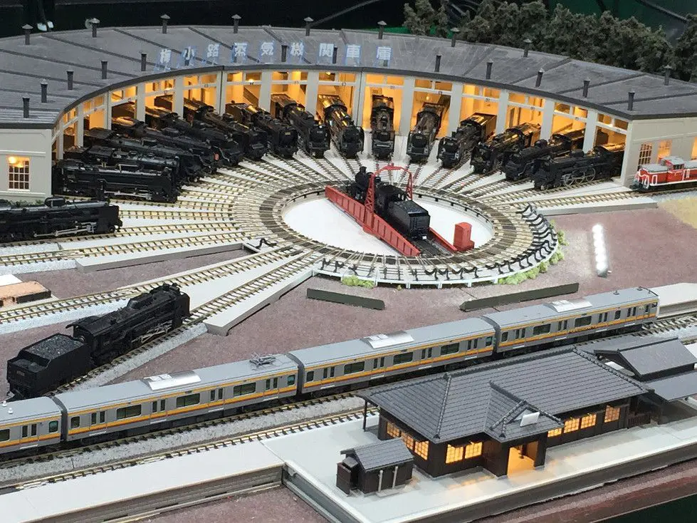 第38回 鉄道模型ショー2016から その4 KATO vs TOMIX 試作品