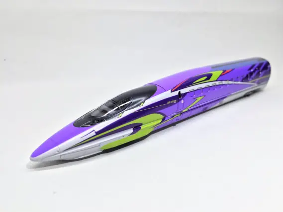 500系「500 TYPE EVA」が入線しました。 KATO 10-942 500系新幹線