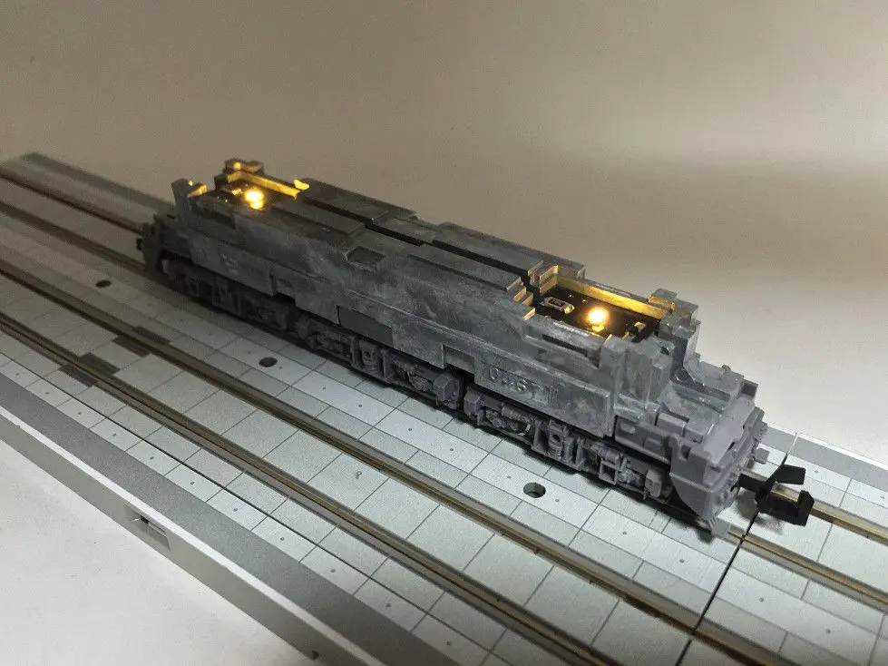 EF65 1065号機,1033号機 JR貨物仕様が入線です。TOMIX 98937