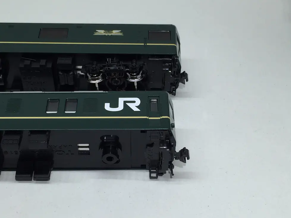 24系（特別なトワイライトエクスプレス）を弄る。その1 ボディー