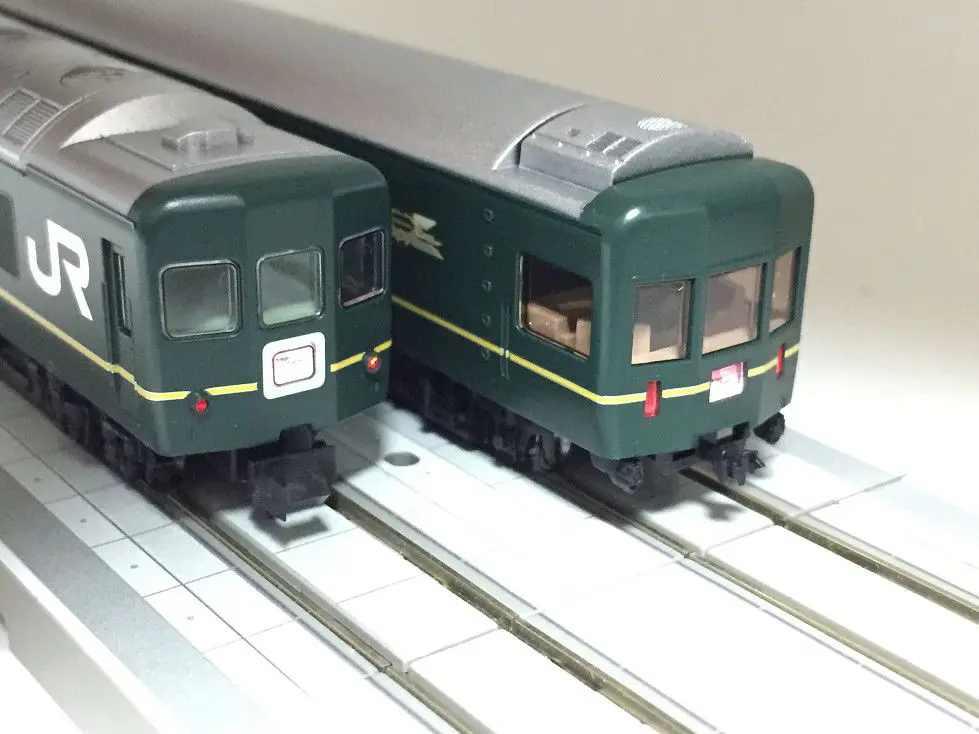 24系（特別なトワイライトエクスプレス）を弄る。その1 ボディー