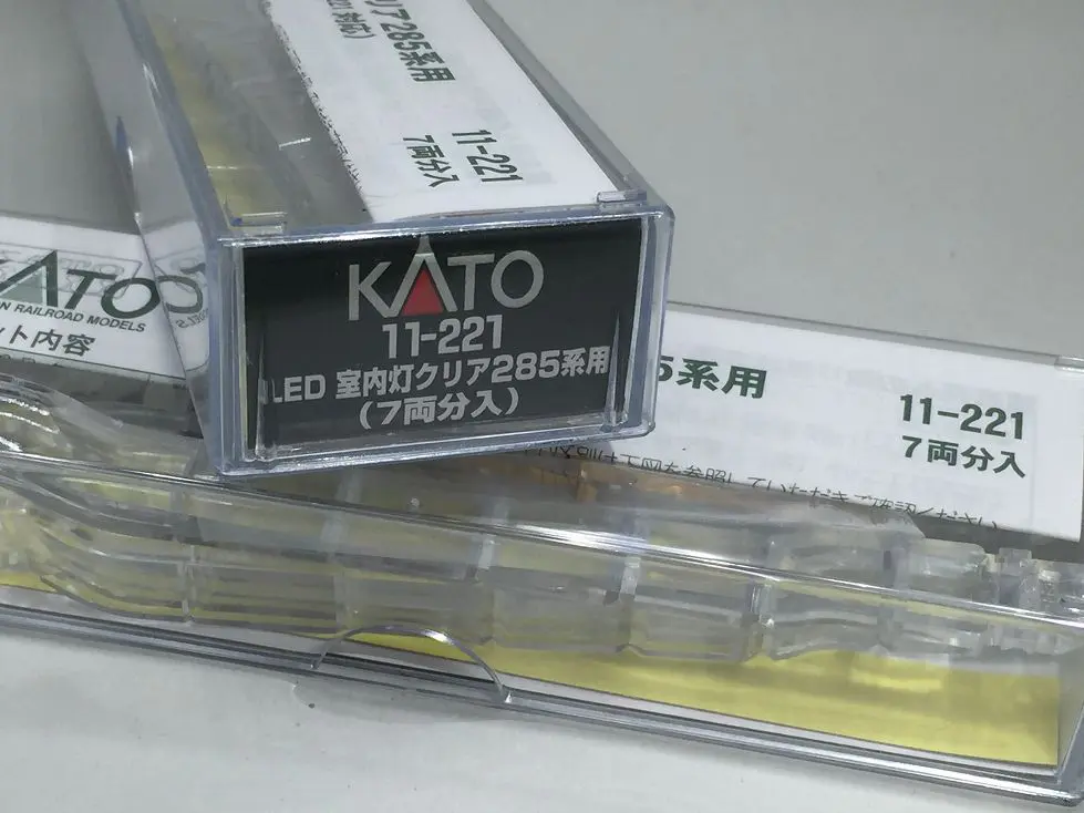 285系 サンライズエクスプレスを弄る。その1 11-221 LED室内灯クリア