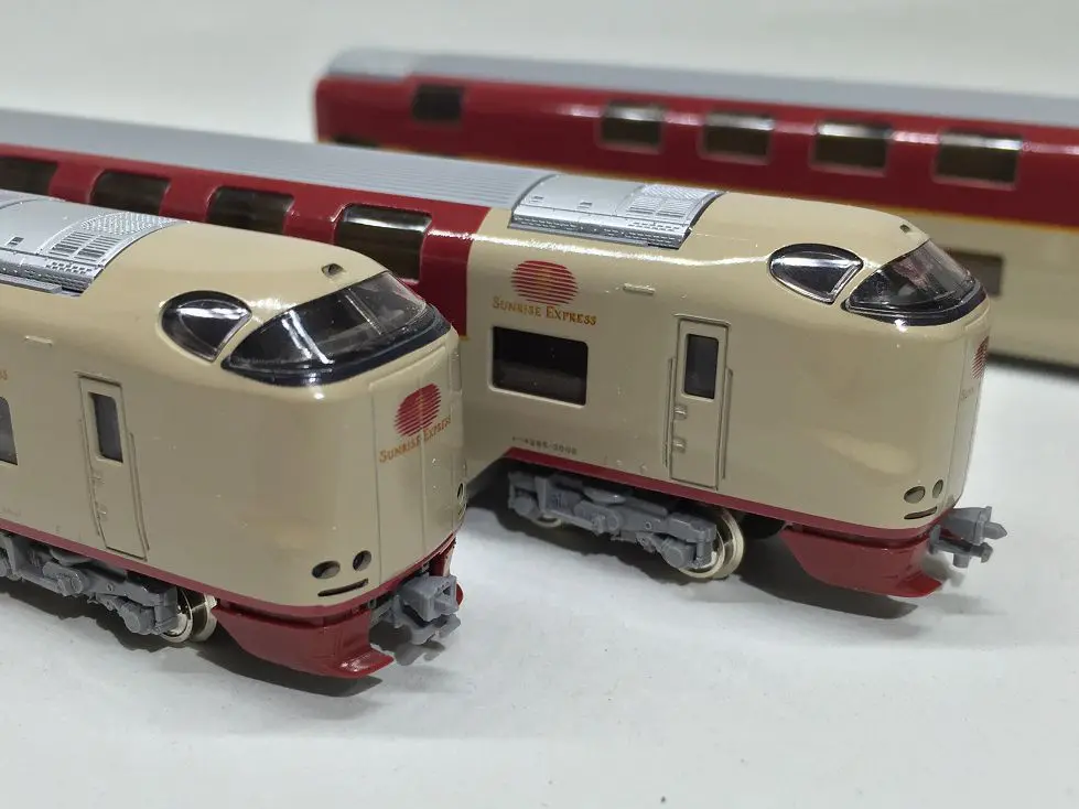 285系 サンライズエクスプレスを弄る。その1 11-221 LED室内灯クリア