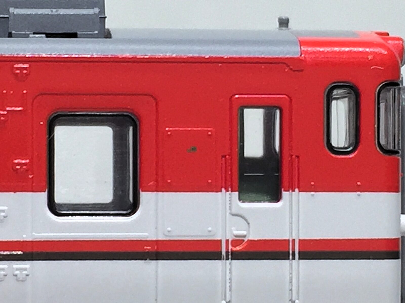 キハ40 500番代 新潟色・赤 が入線です。 TOMIX 8475 | NGaugeJP