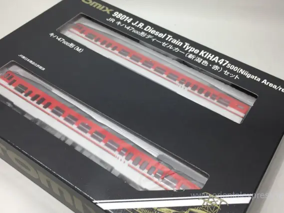 室内灯付 キハ47形500番台 新潟色・赤 TOMIX 98014 キハ47 新潟色・赤セット 入線です。TOMIX 98014 | NGaugeJP - N