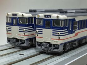 トミックス キハ47 500形ディーゼルカー（新潟色・青）セット
