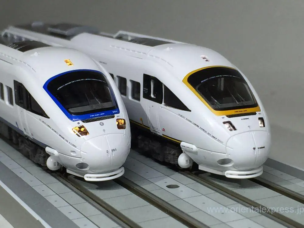 885系（2次車）＜アラウンド・ザ・九州＞入線！鉄は熱いうちに報告