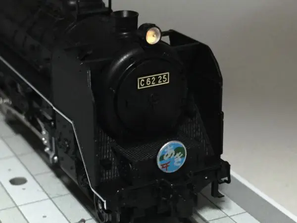 KATO 11-611 中空軸車輪＜車軸短＞黒染めに交換してみる
