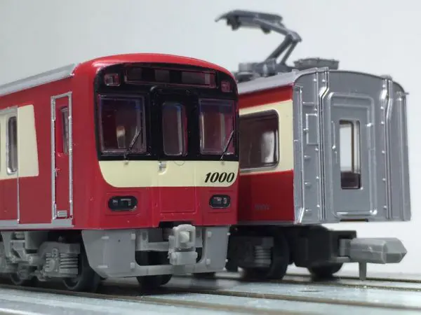 KATO 10-330  281系\"はるか”直流特急形電車5両セット 281系 はるか 5両セット 入線です。KATO 10-330 | NGaugeJP - N