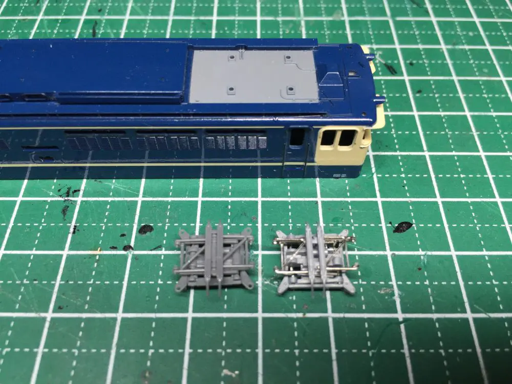 EF65 2139号機 赤プレ原色を弄る！ TOMIX 9174 ｜ 製品情報｜製品検索
