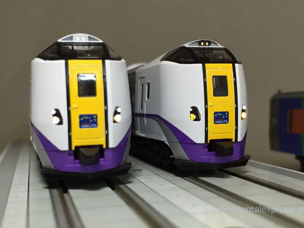 キハ261系1000番台 新塗装 スーパー北斗編成で入線です。TOMIX 98232