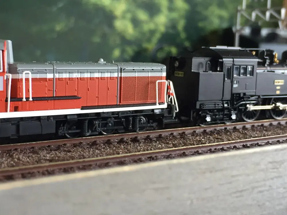 KATO DE10 耐寒形 入線です。KATO 7011-1 ｜ 製品情報｜製品検索｜鉄道