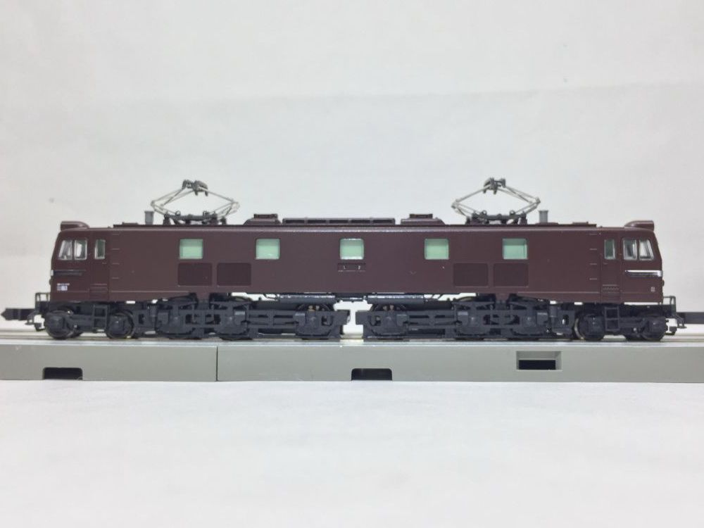 EF58 小窓 茶 入線です。KATO 3055-1 ｜ 製品情報｜製品検索｜鉄道模型