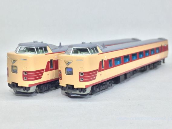 381系100番台「くろしお」6両基本セット/3両増結セット KATO 10-1112/10-1113 381系100番台「くろしお」6両基本セット/3両増結セット KATO 10-1112/10-1113