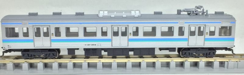 211系2000番台 長野色 入線です。KATO 10-1425 6両セット ｜ 製品情報
