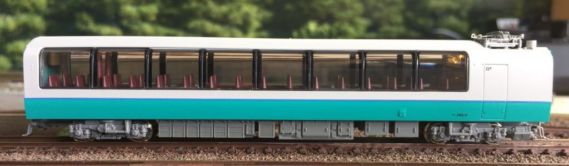 251系「スーパービュー踊り子 」新塗装（SVO) 入線です。KATO 10-1411