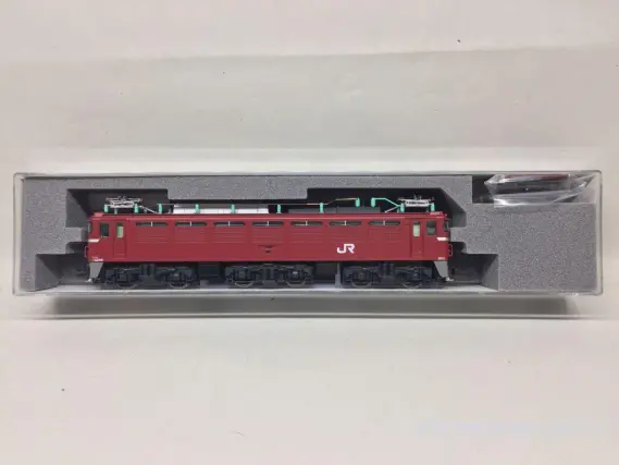 EF81 JR東日本色 双頭連結器付 を弄る。KATO 3066-4 EF81-139,EF81-140
