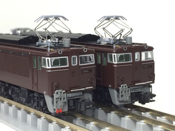 EF63が入線しました。 KATO 10-1430 EF63 2次形・3次形JR仕様（茶