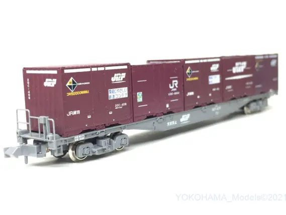 KATOの コキ106+107 コンテナ無積載 10両セットと2両増結が入線しま
