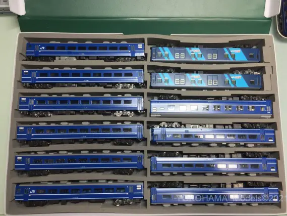 14系 急行「能登」が入線しました。その2 KATO 10-1438 / 5281-A