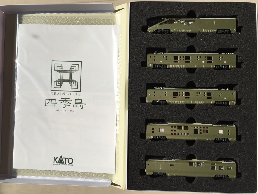 KATO 10-1447 E001形トランスイート四季島セットA