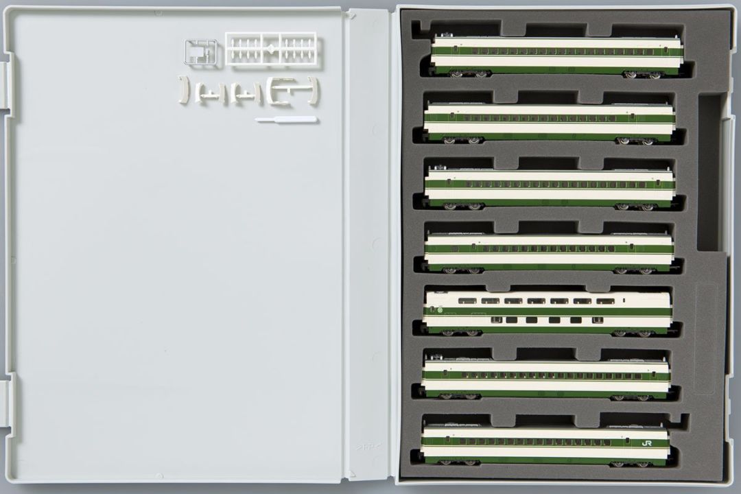 むりん様 TOMIX 200系東北新幹線（H編成）増結セットB 98605 トミックス