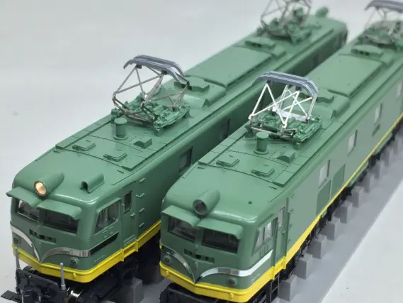 KATO EF58 初期形大窓ヒサシ付 青大将 の入線です。3048 ｜ 製品情報