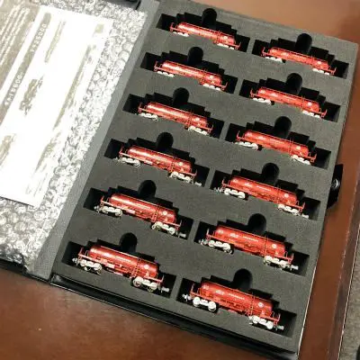 ポポンデッタ 安中貨物 タキ1200+タキ15600 12両セット 今更ですが安中貨物 タキ15600 12両セット東邦亜鉛が入線しま