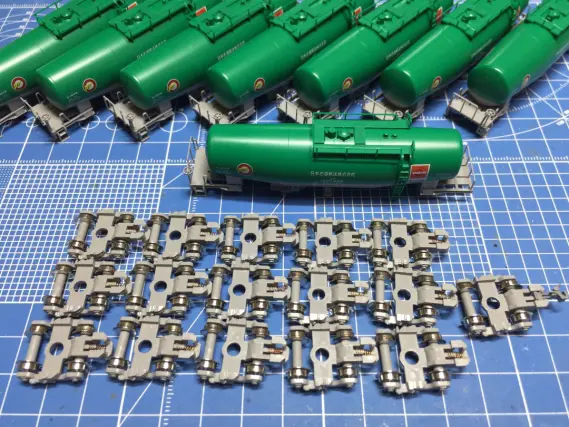 タキ1000 日本石油輸送色が入線しました。 KATO 10-455 ｜ 製品情報