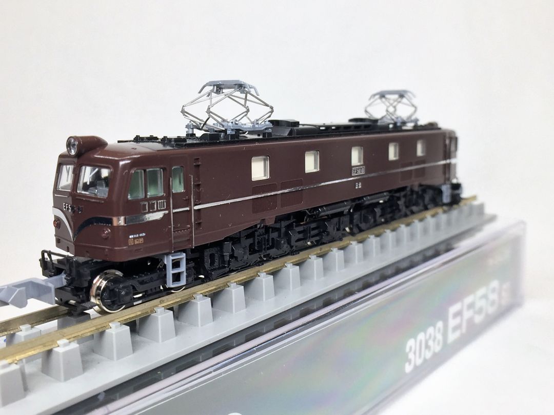 EF58 61号機 お召 が再入線しました。KATO 3038 ｜ 製品情報｜製品検索