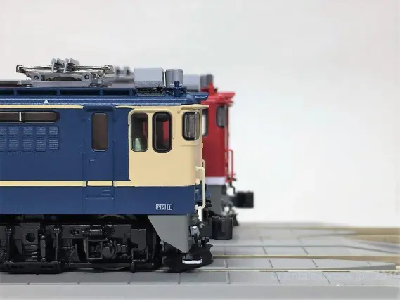 EF65 1000番台後期形JR仕様を弄る。その2 EF65 1105号機へ KATO 3061-2