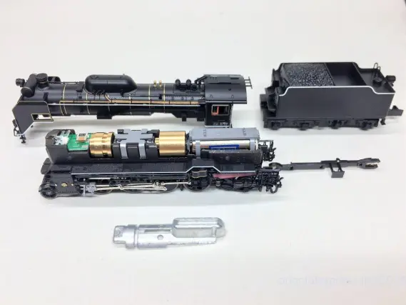 D51 200＋35系4000番台 SLやまぐち号が入線しました。KATO 10-1499 6両