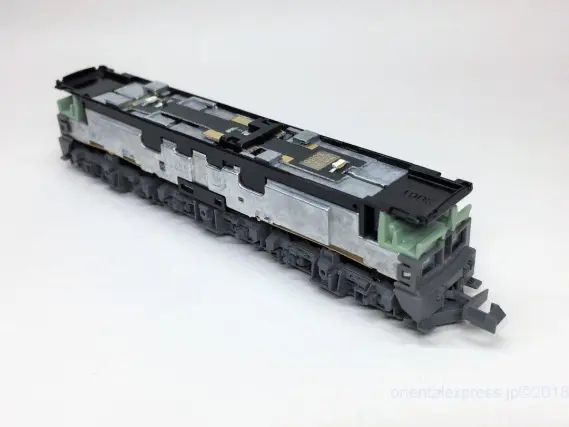 EF65 2000番台 JR貨物2次更新色が入線しました。KATO 3061-4