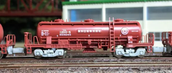 東邦亜鉛のタキ1200が入線しました。ポポンデッタ 7501 12両セット