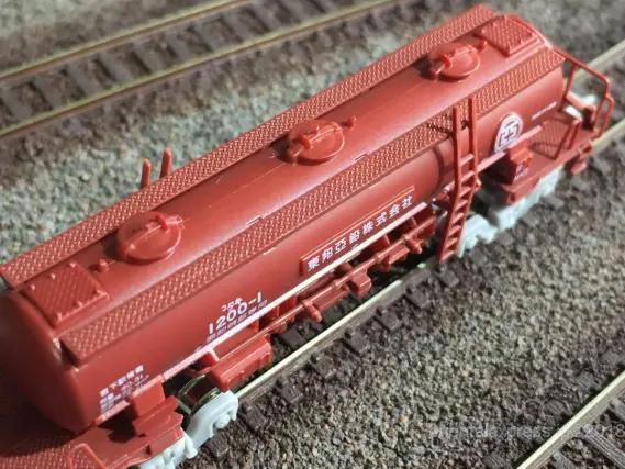 東邦亜鉛のタキ1200が入線しました。ポポンデッタ 7501 12両セット