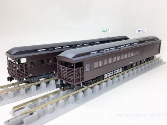 35系4000番台 SLやまぐち号セットが入線しました。その2 比較 TOMIX