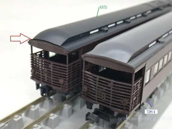35系4000番台 SLやまぐち号セットが入線しました。その2 比較 TOMIX