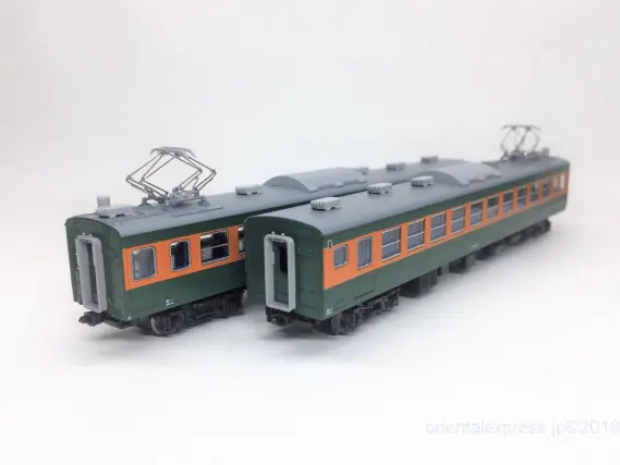 165系 急行「佐渡」が入線しました。KATO 10-1488 / 10-1489